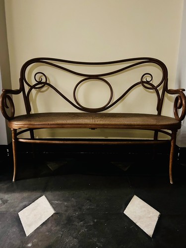 Viennese sofa kohn 8 - j&j,
